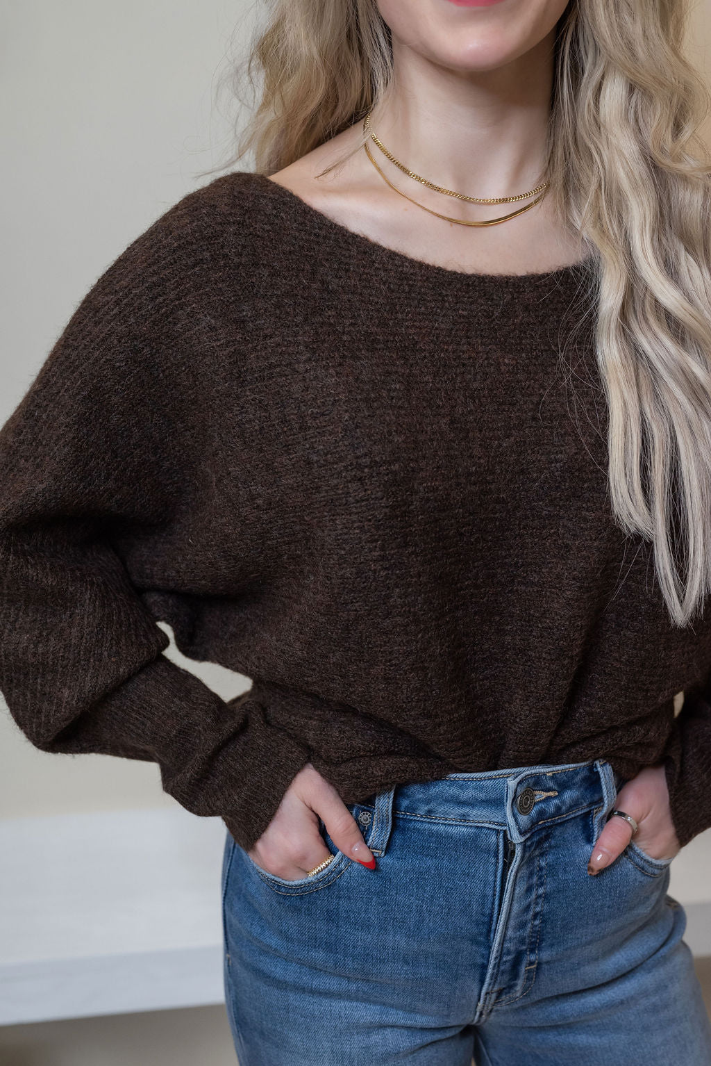 LILYANA SWEATER