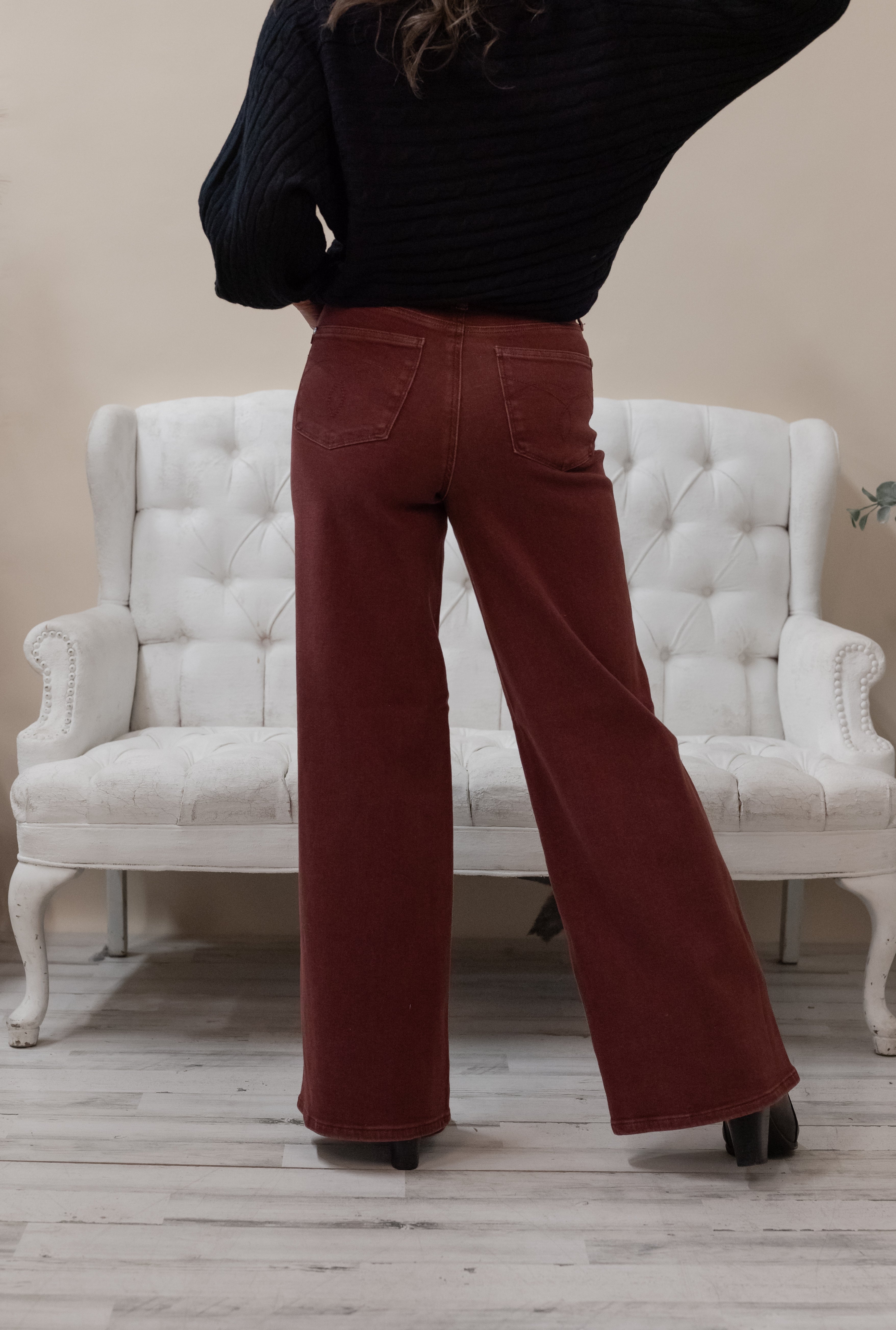 THRONE HW RETRO WIDE