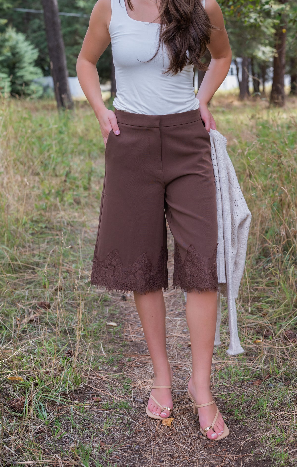 ARABELLA LACE BERMUDA SHORTS