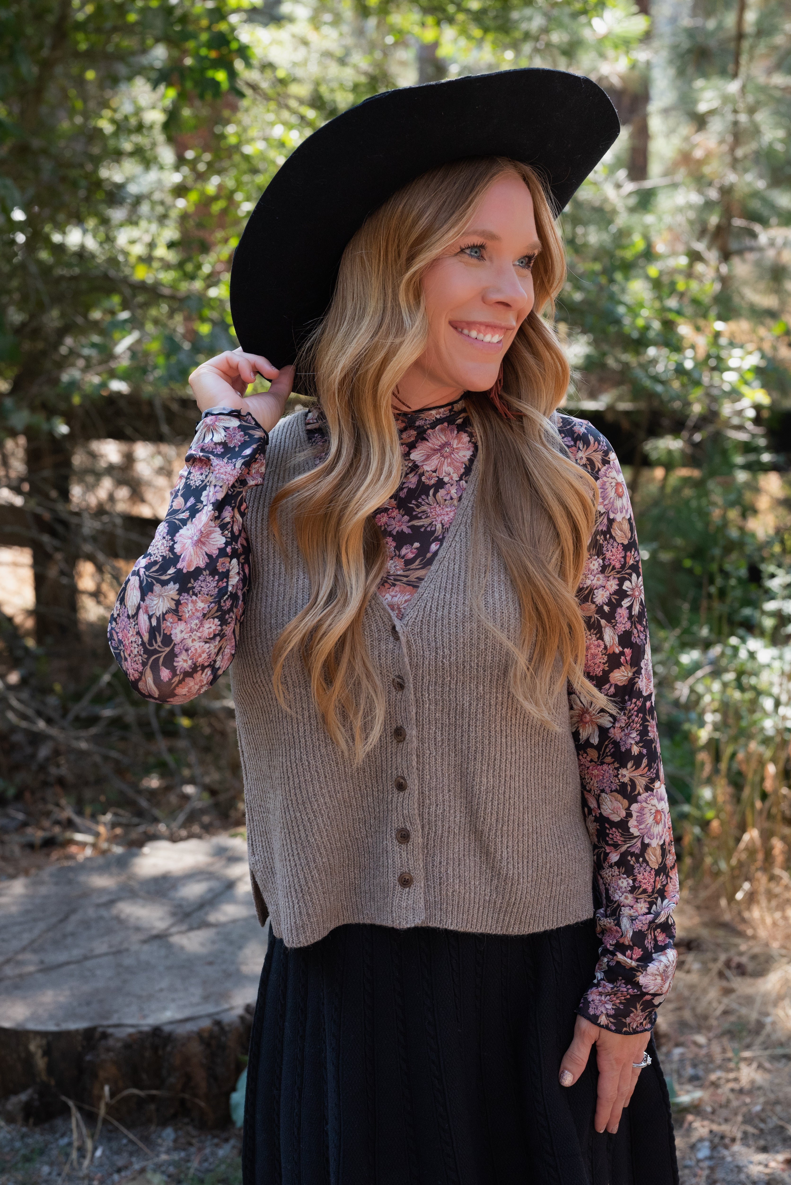 CAITLIN VEST