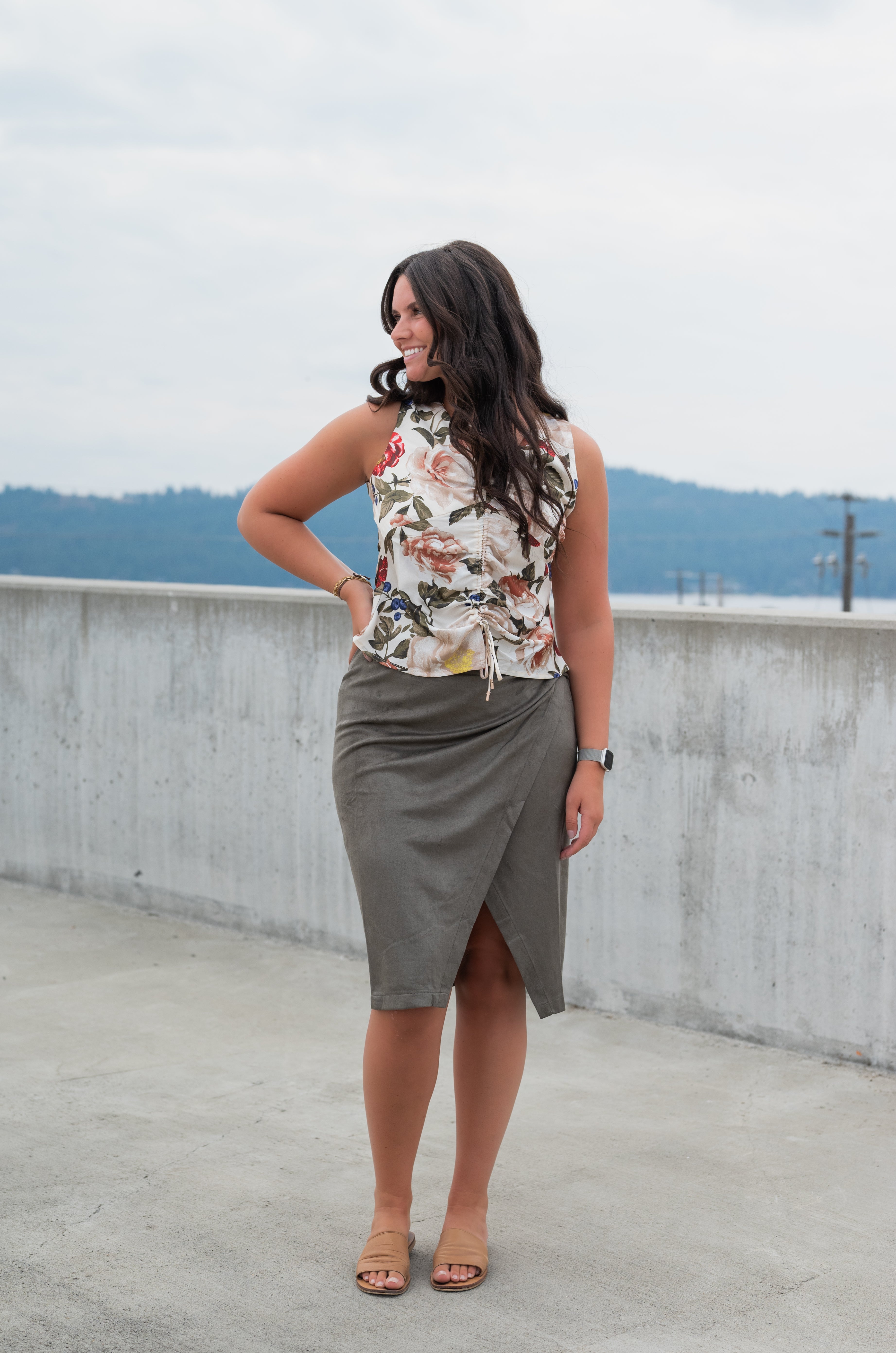 MAISY FLORAL TOP