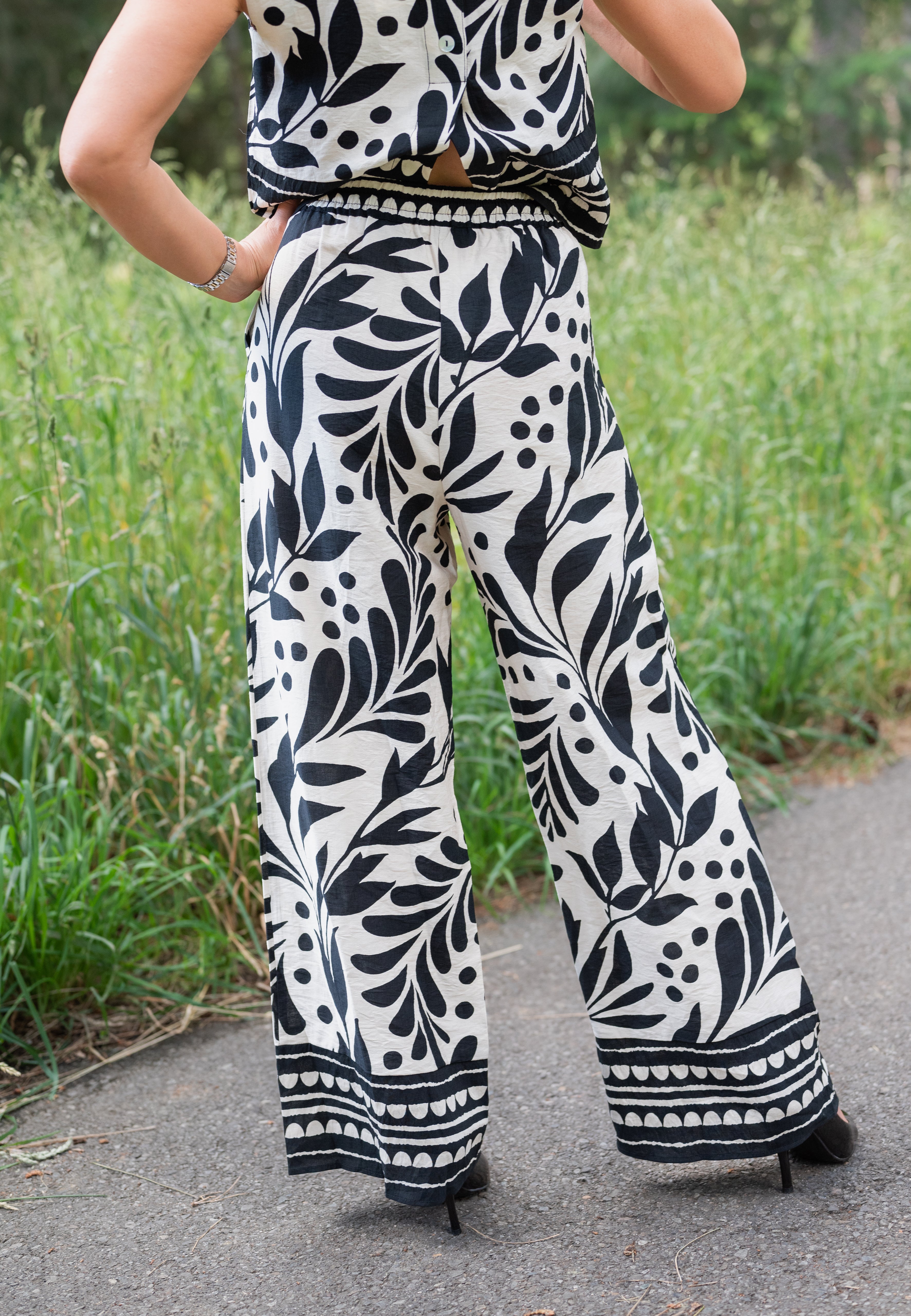 BORDER WIDE LEG PANT