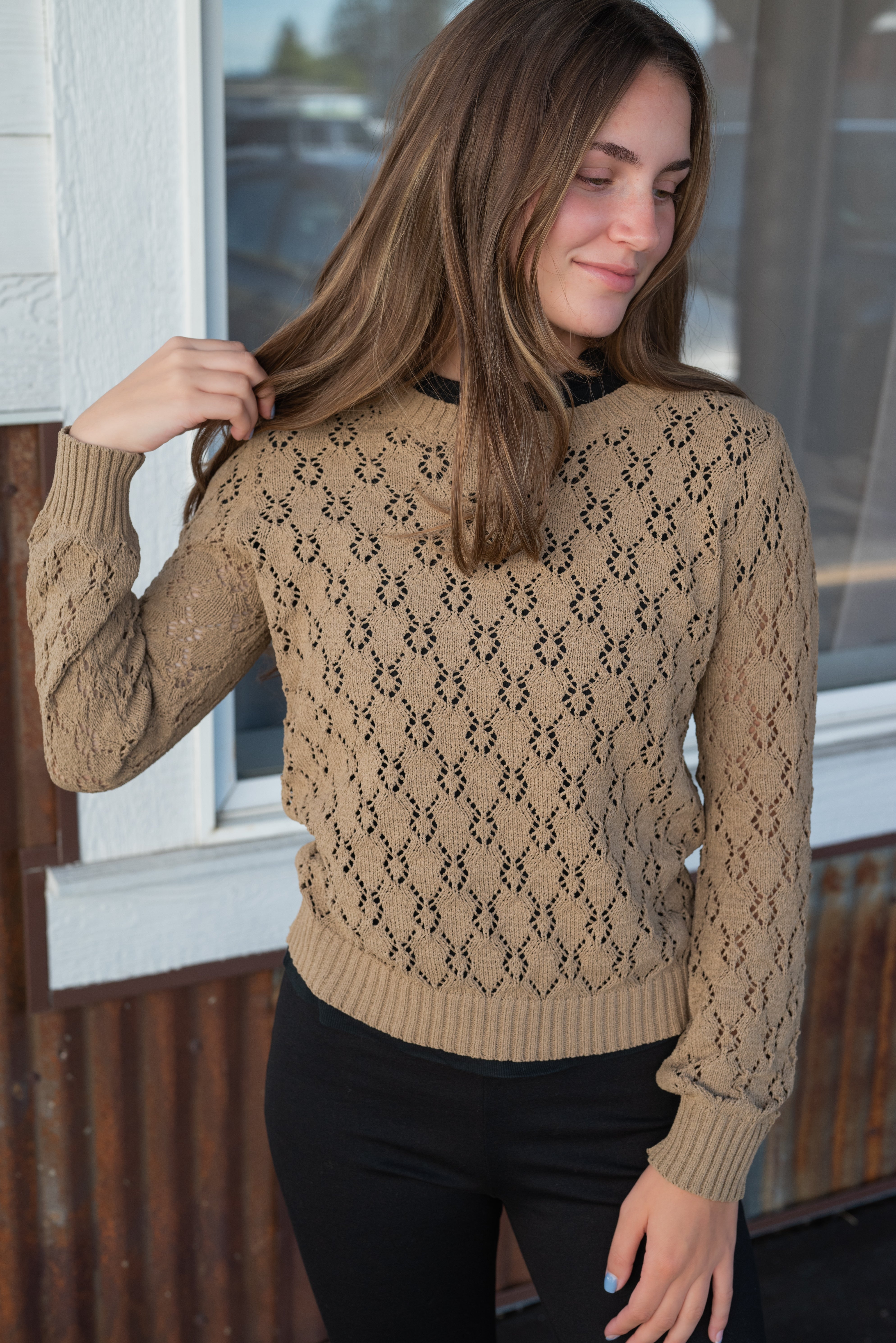 MAKAI SWEATER