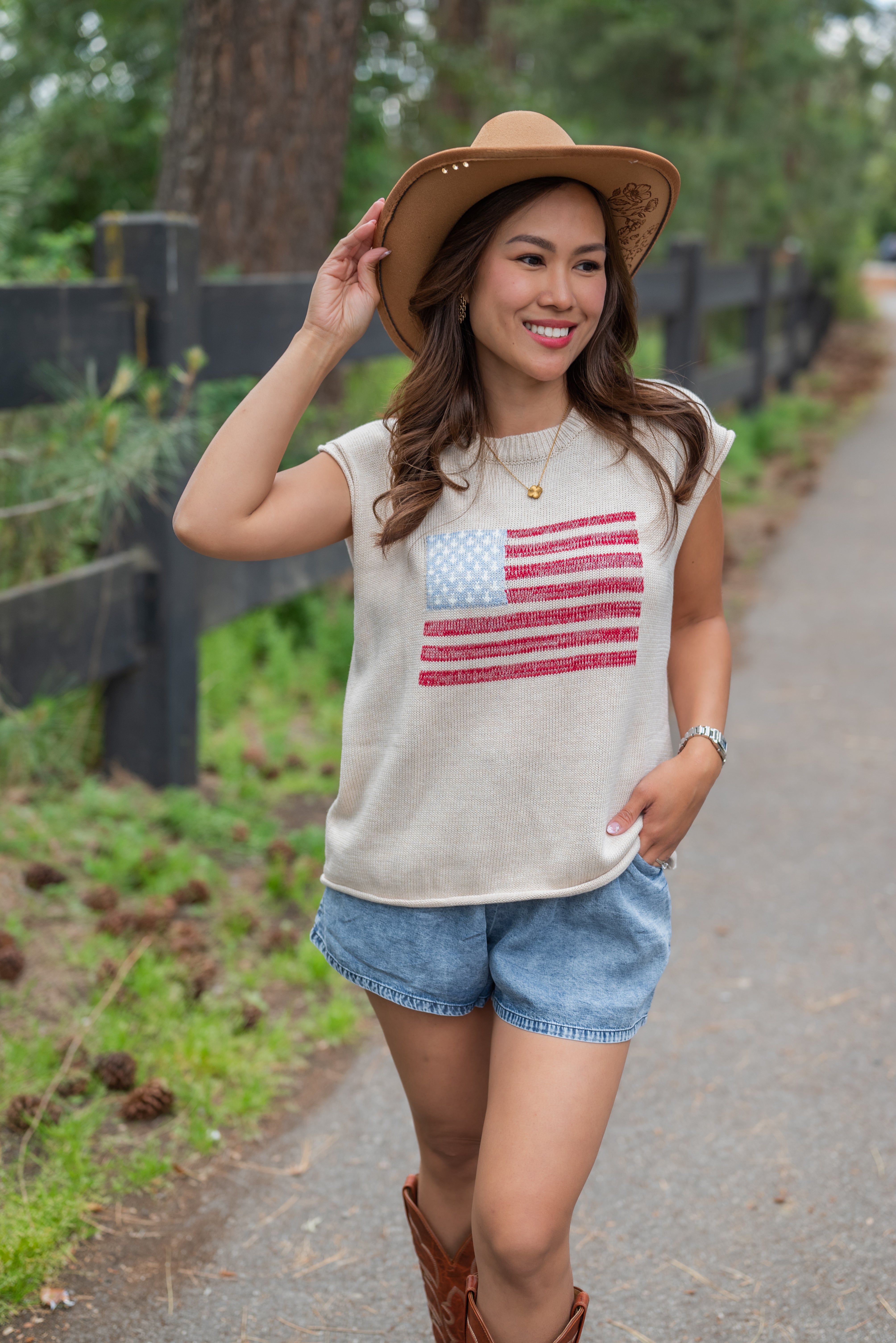 USA FLAG SS SWEATER