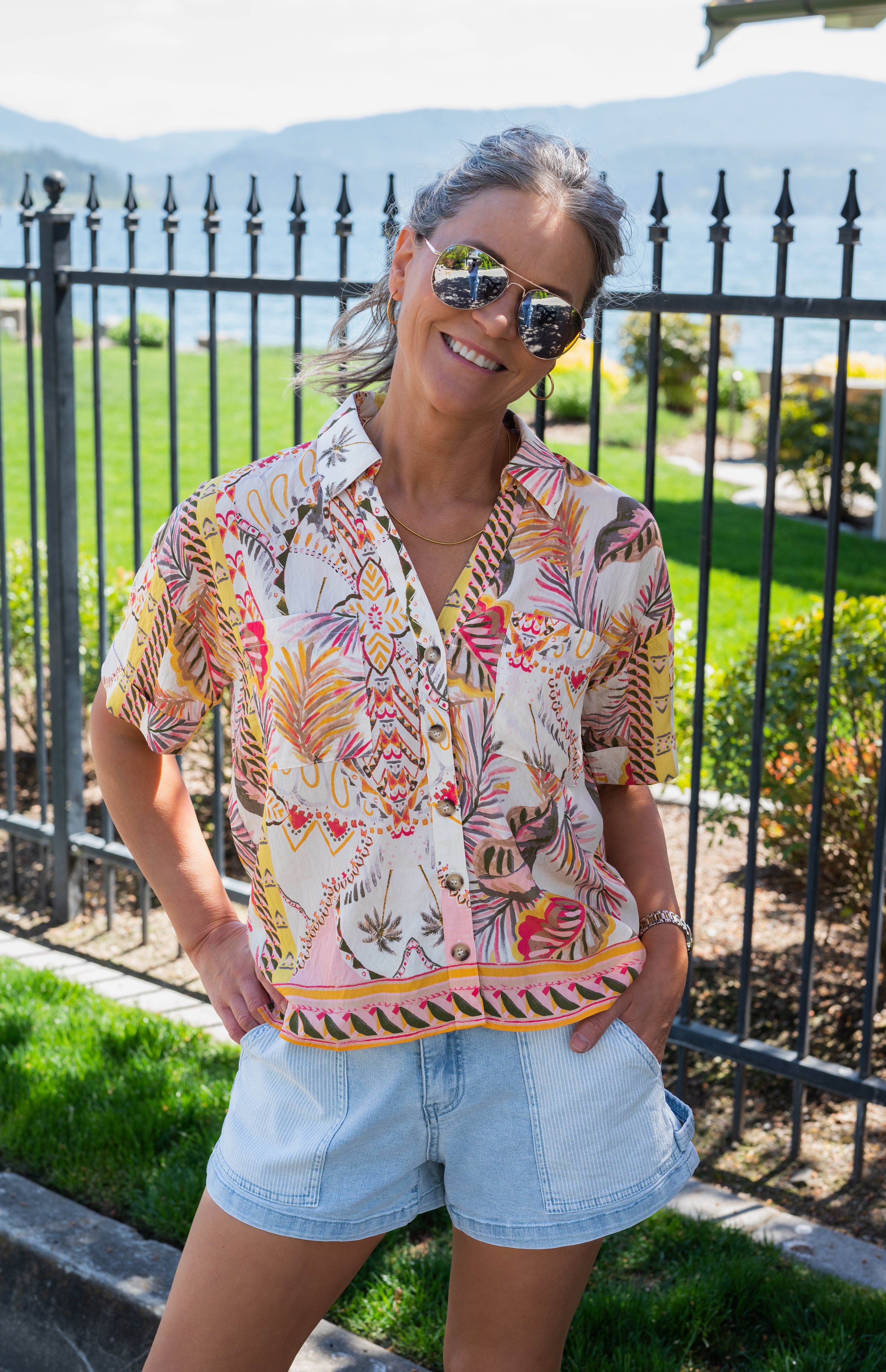 CLEO TROPICAL SHIRT