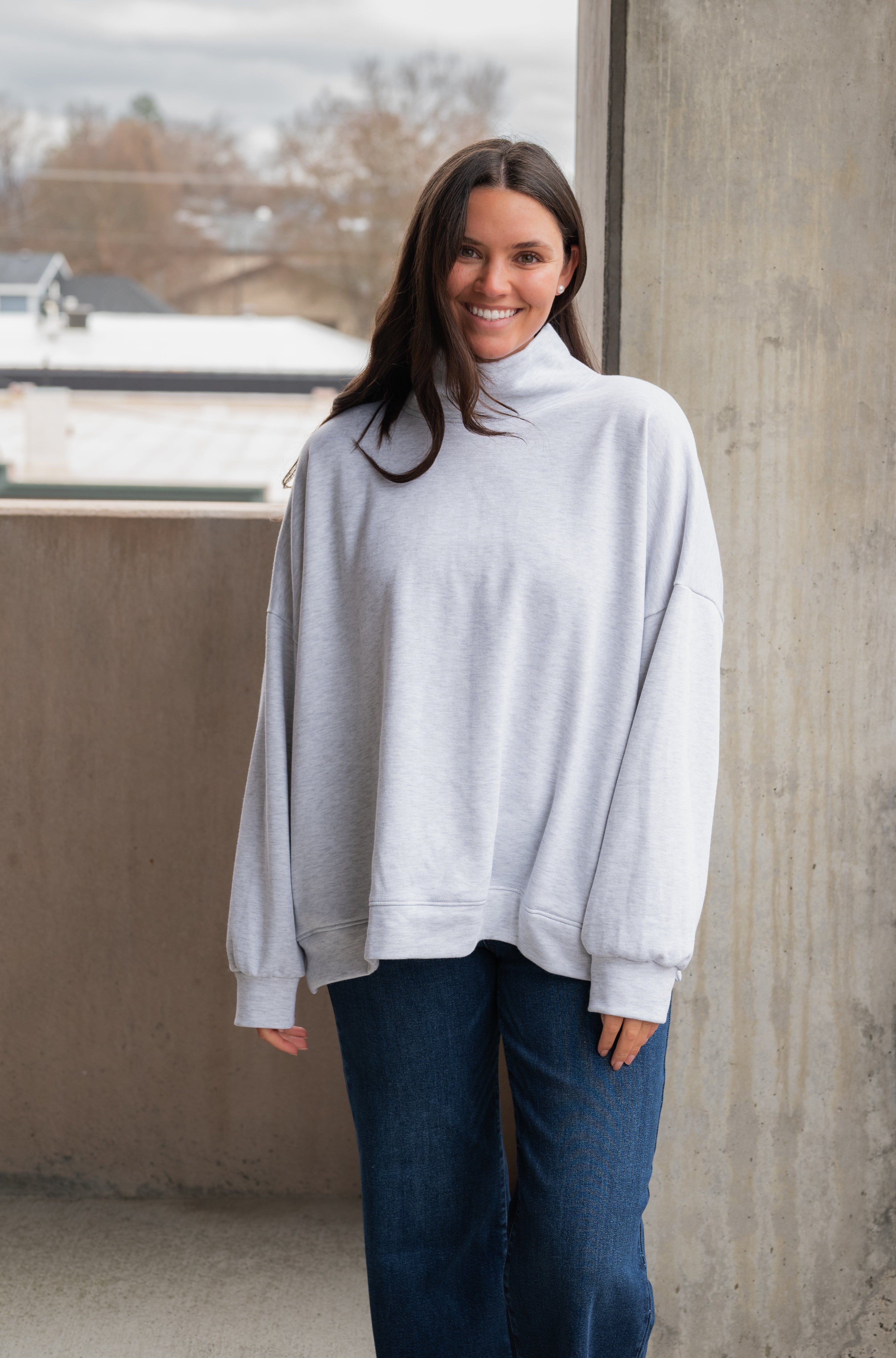 TEAGAN MOCKNECK SWEATSHIRT