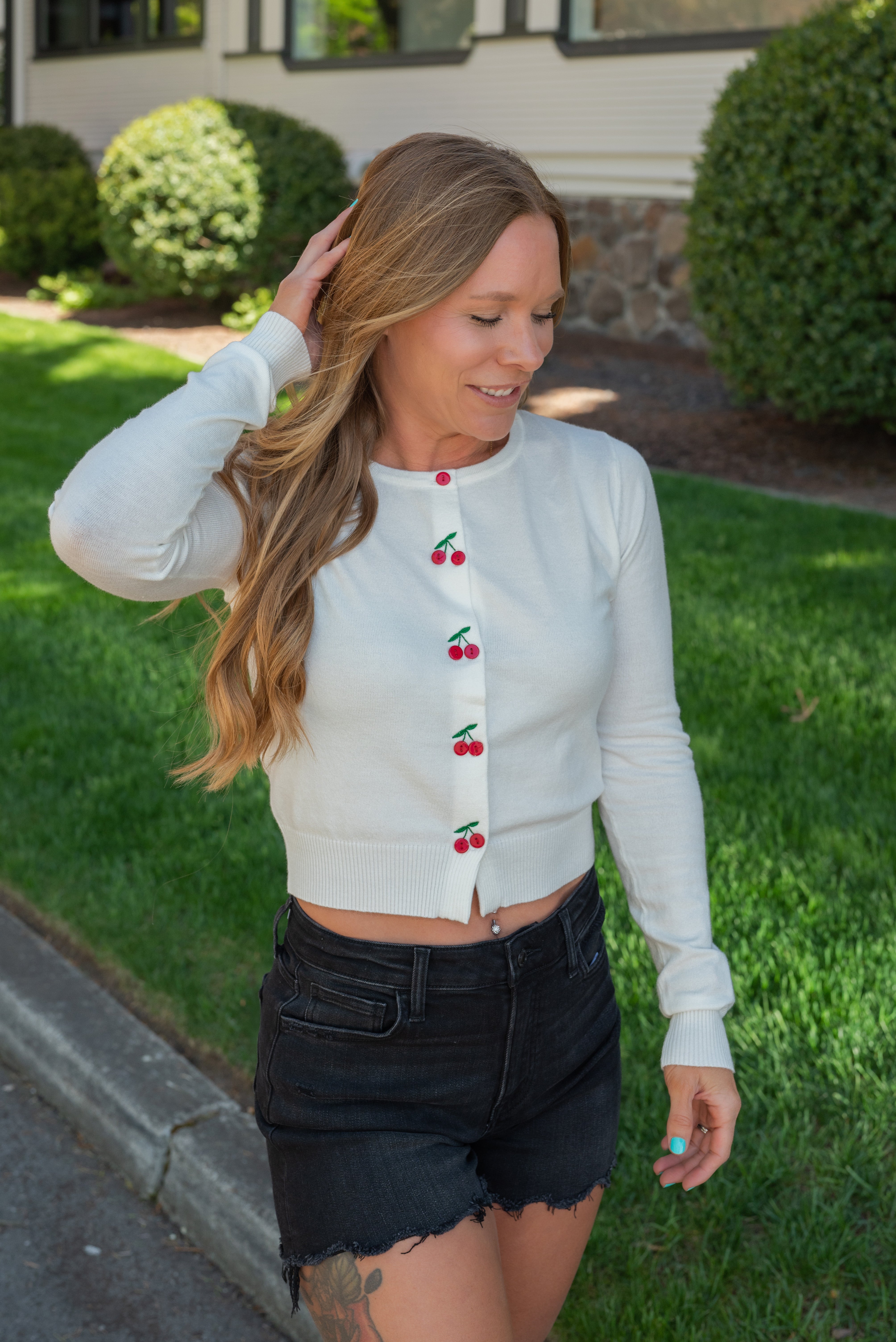 LIVIA TOP W/ CHERRY BUTTONS