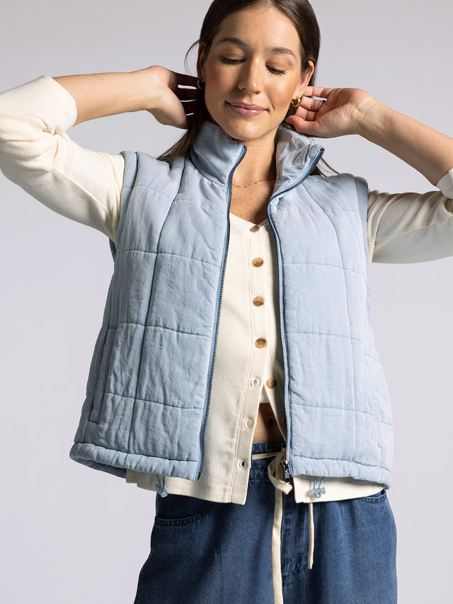 BRINA VEST