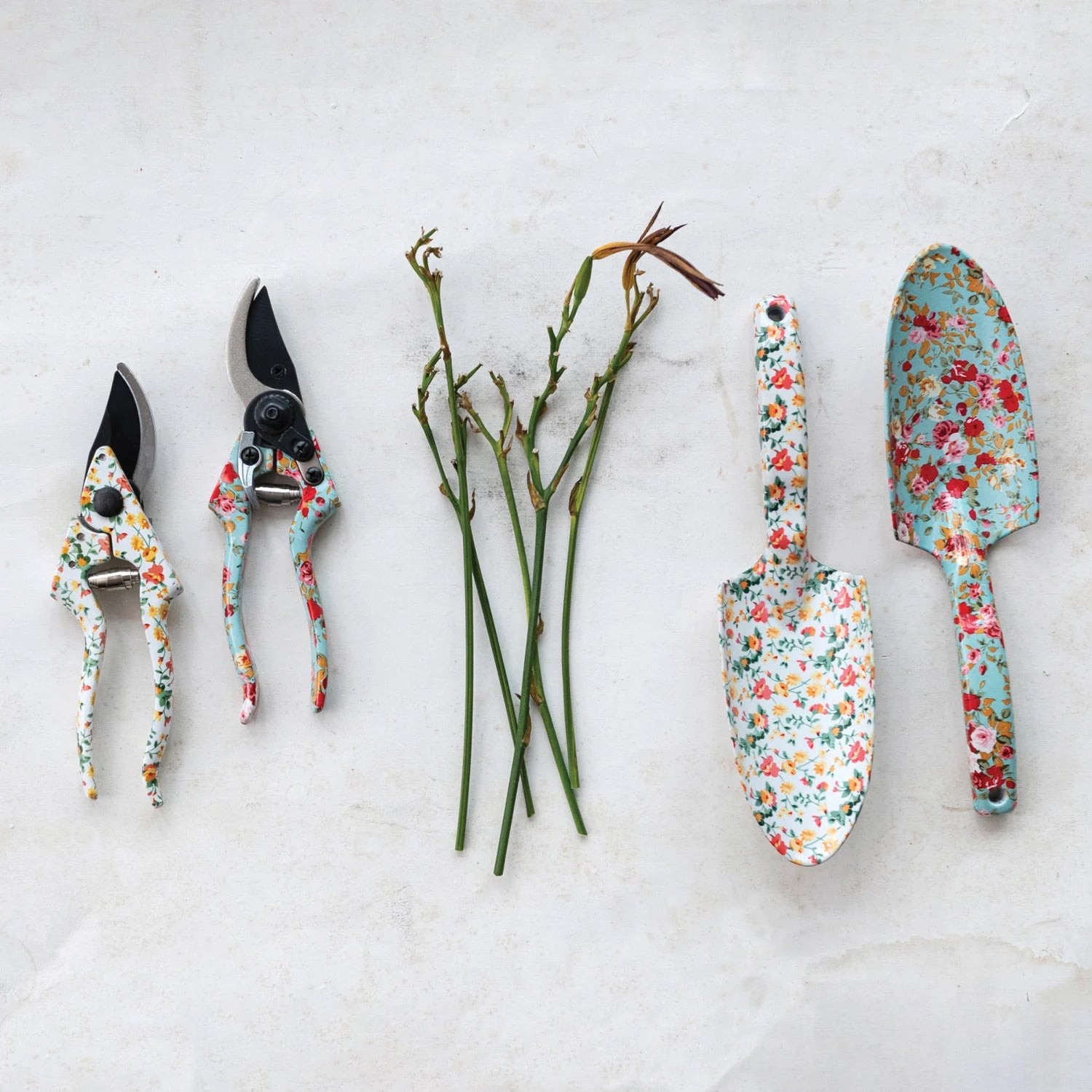 Garden Spade with Floral Pattern