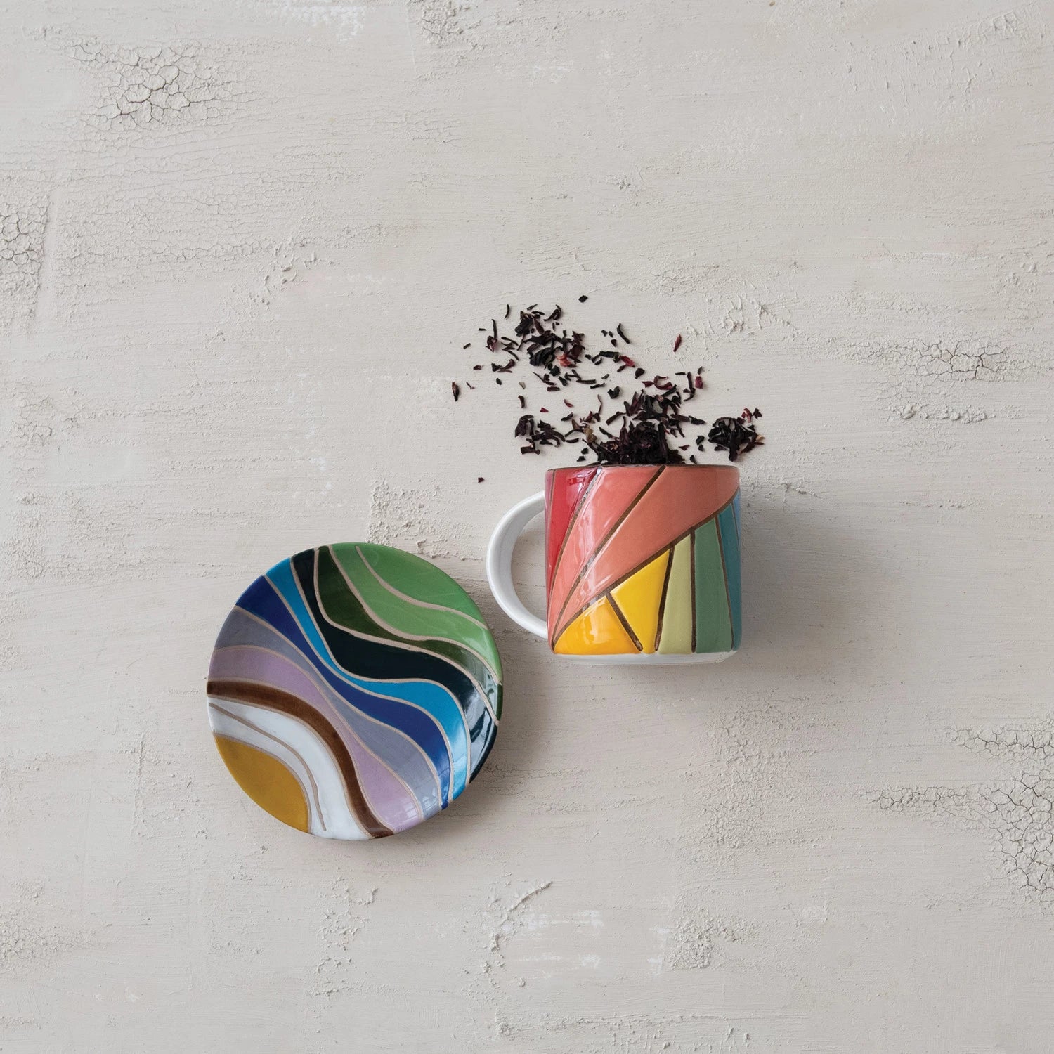 Mug w/ Wax Relief Design