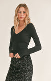 LOOK UP V-NECK TOP