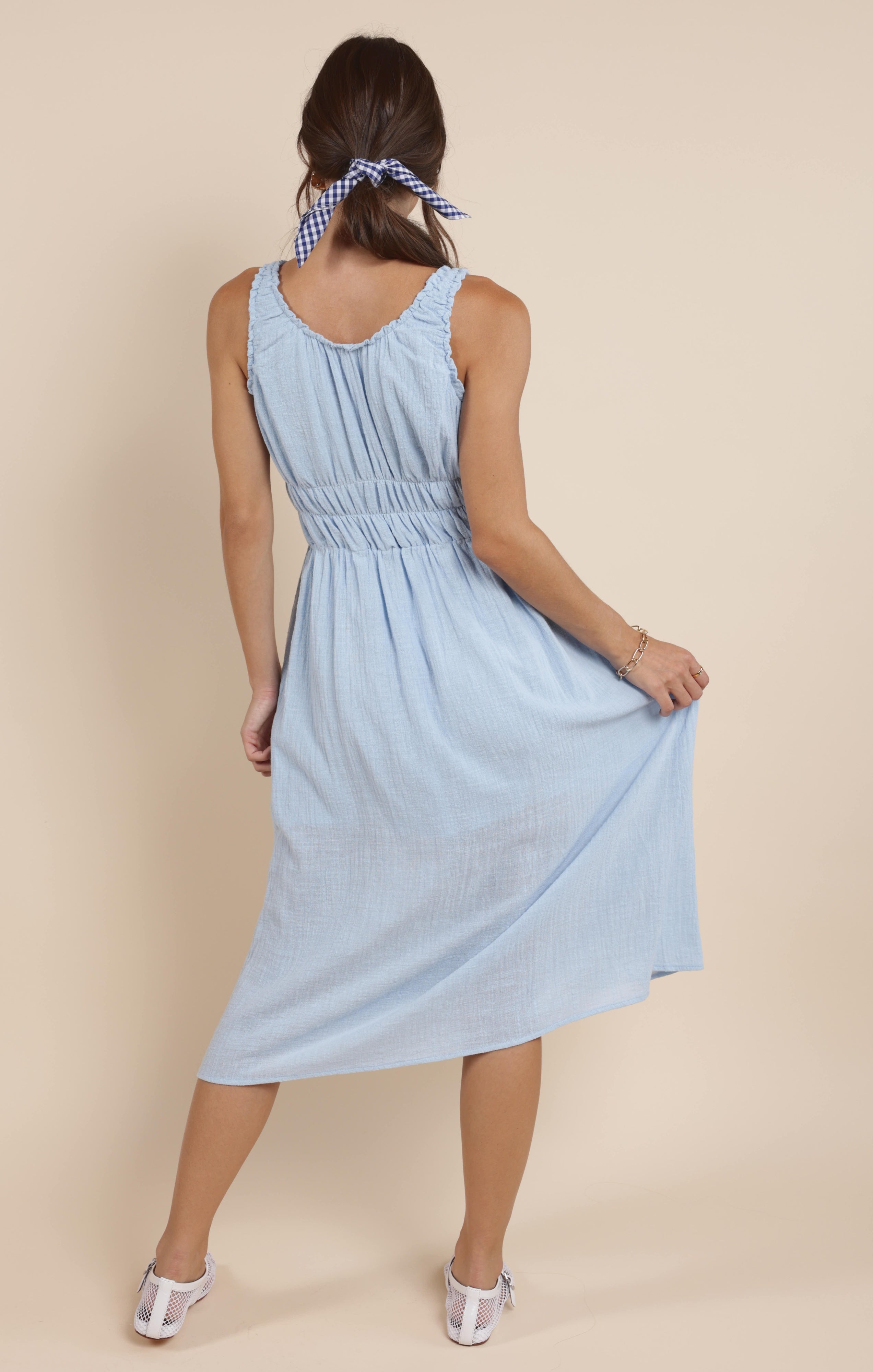 SO CAL SCRUNCHY DETAILS MIDI DRESS