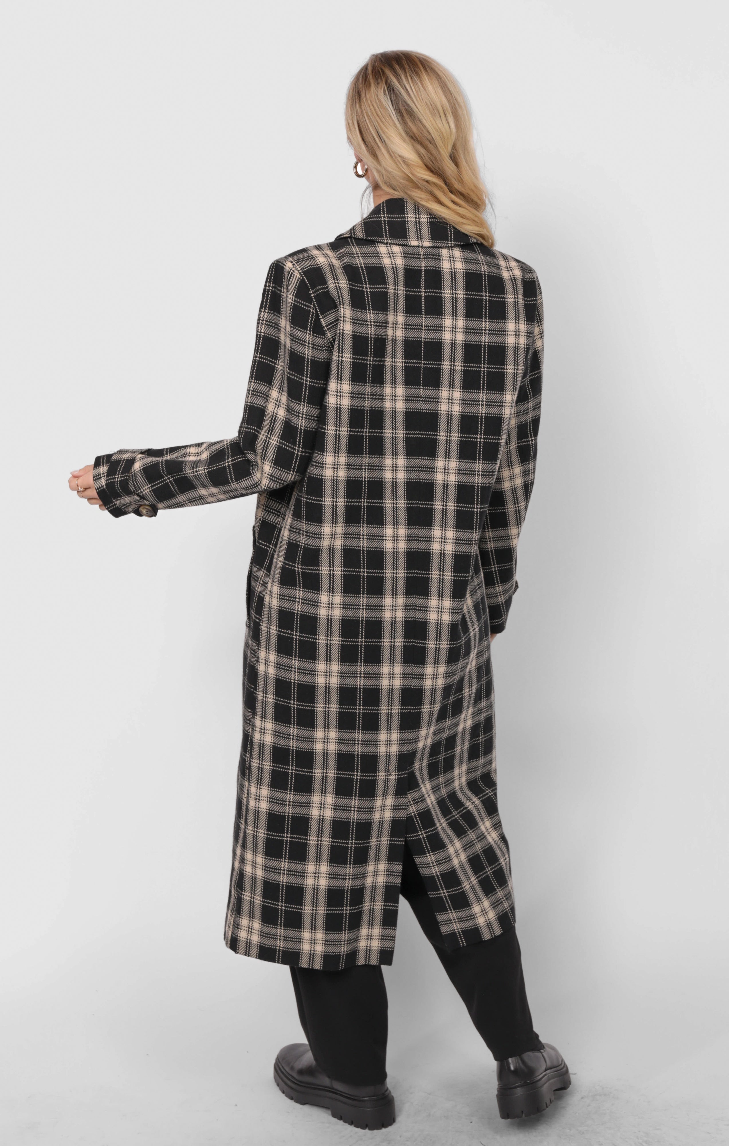 WIDE AWAKE PLAID COAT
