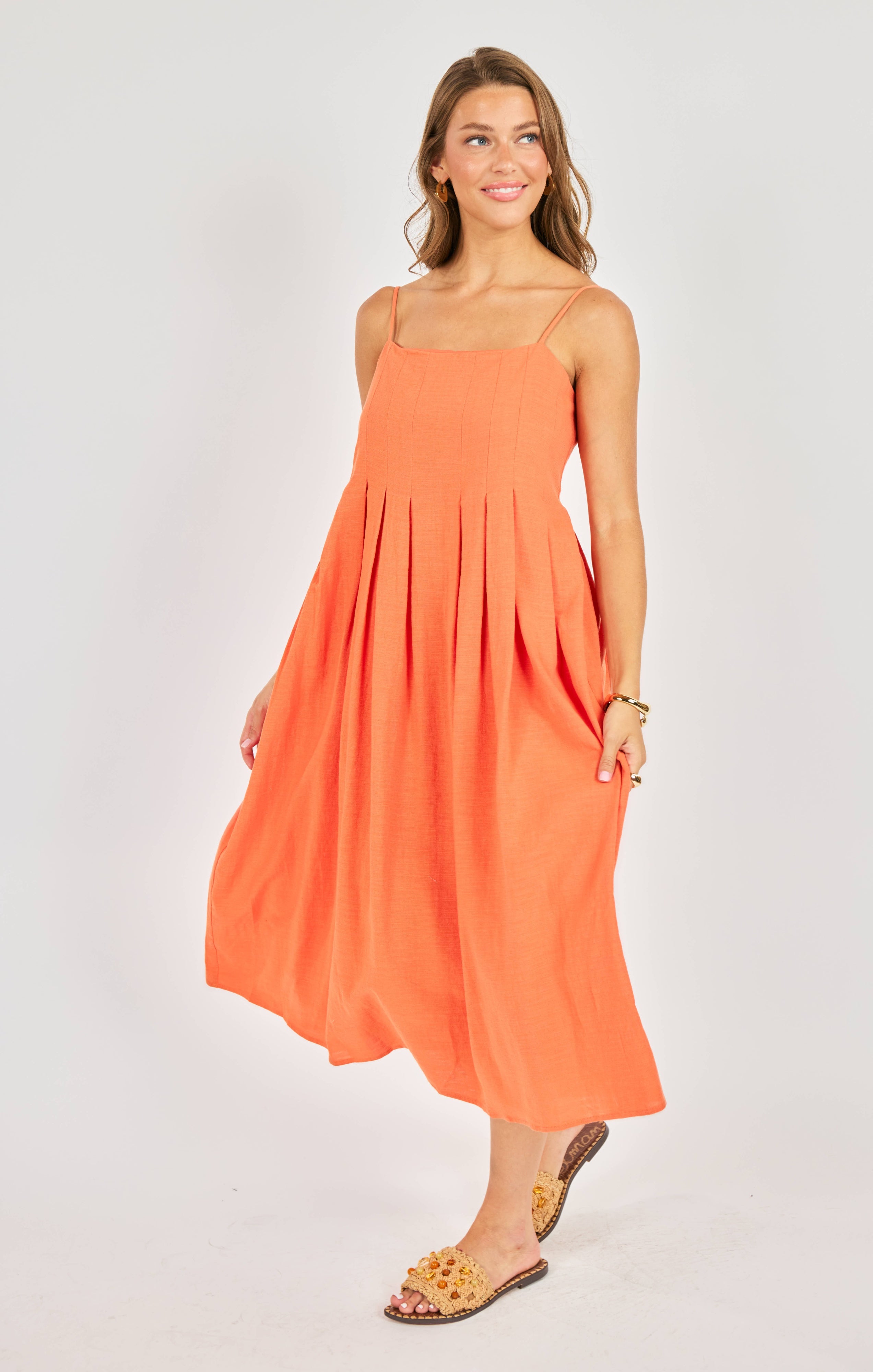 GOOD DAY PLEATED MIDI DRESS